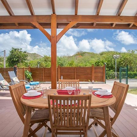 Bungalow Pom 1, Piscine, A 5 Min Des Plages Le Vauclin Exteriör bild